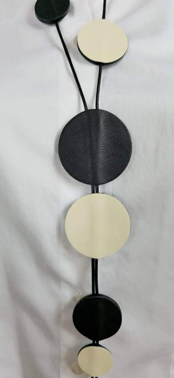 Handmade Collana Duble face necklace in black and cream genuine leather and waxed cord