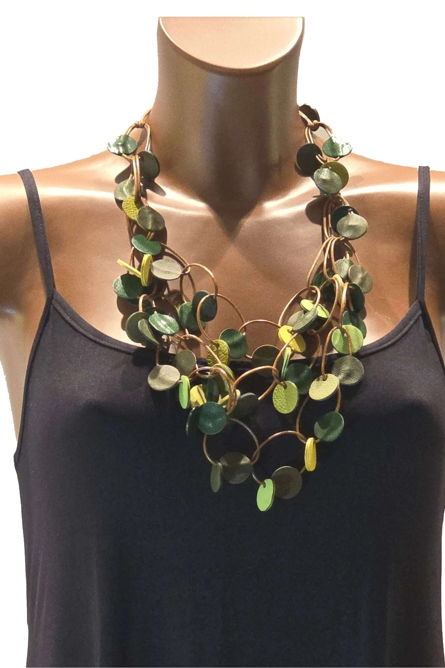 Collana Rainforest green adjustable genuine leather necklace with waxed cord and leaf-shaped elements