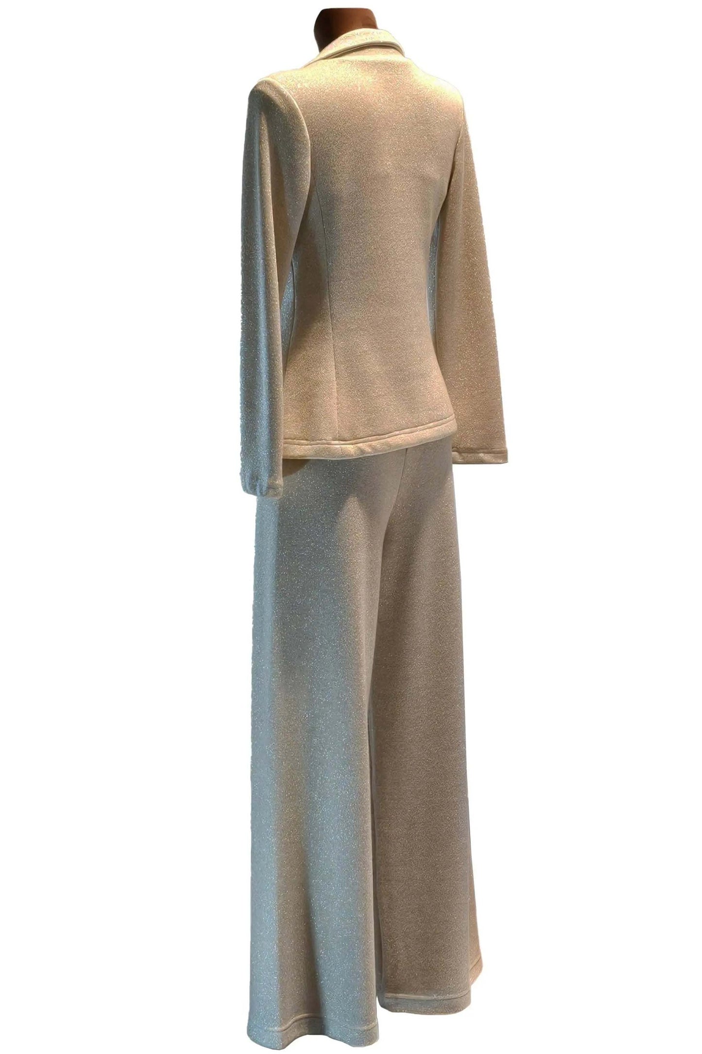 Tuta Shineglow elegant gold lurex blazer and flowing pants set elegant and sensual outfit