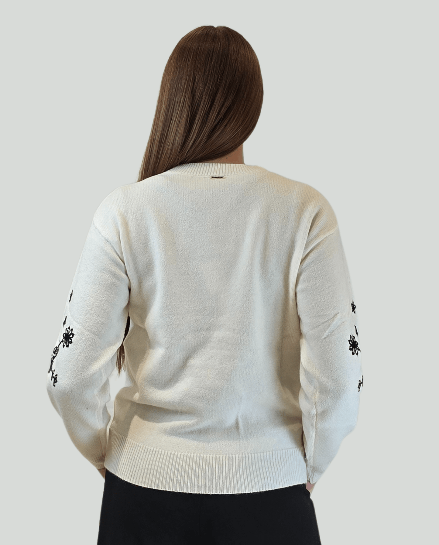 Pullover Burro ricamo Nero - Soho Moda Mare