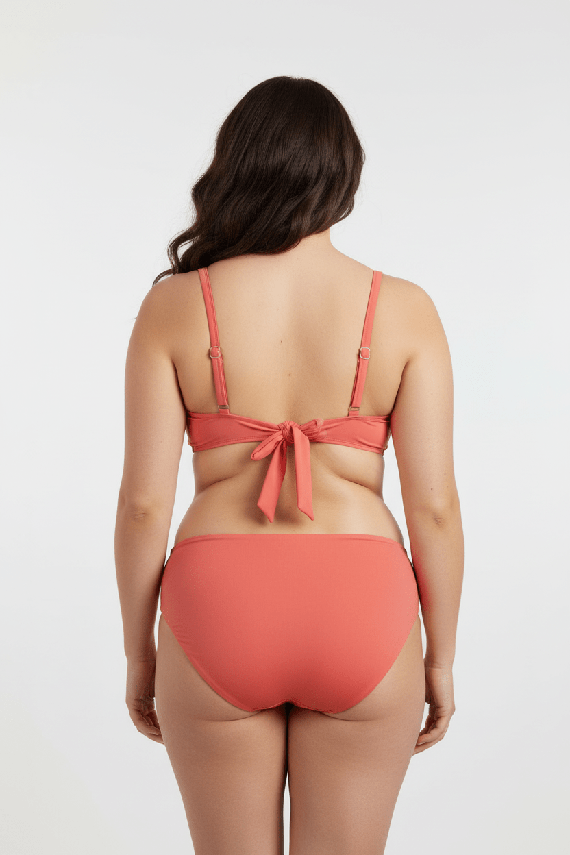 Bikini Vela: eleganza e comfort in mare - Soho Moda Mare